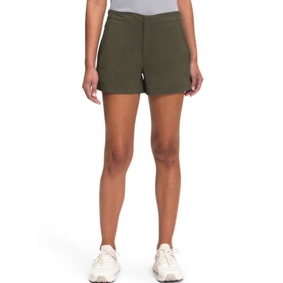 The North Face Never Stop Wearing Short Women’s Sz 6 Green Hiking Outdoor Active - Picture 1 of 14
